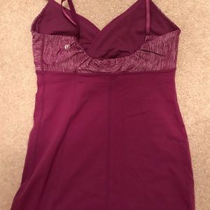 Lululemon tank, built in bra
